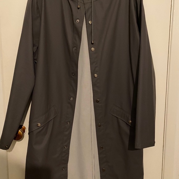Rains jacket - Picture 3 of 3